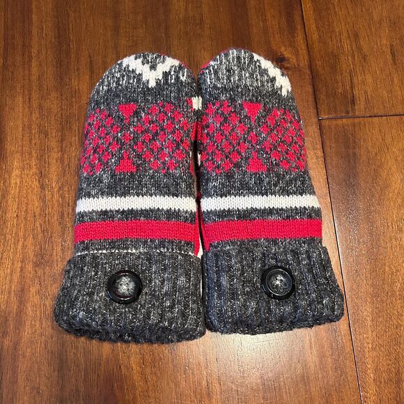 Red and gray wool Upcycled sweater mittens, Felted wool mittens, one size - Picture 3 of 3